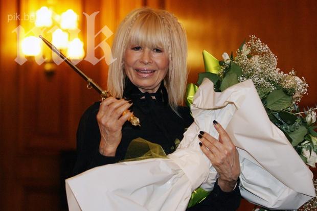 Ясновидка: Лили Иванова ще се разболее скоро от магиите си срещу Слави