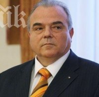 Ректорът на УНСС възкресява чалготека - майки се вдигат на протест