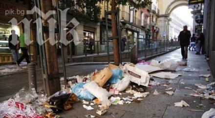 улиците мадрид заприличаха сметищe