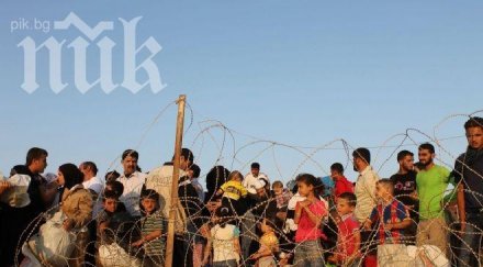 словакия дава 000 евро помощ бежанците