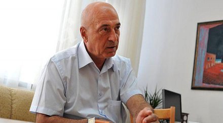 уволнен шефът ндк вземал 7400 заплата