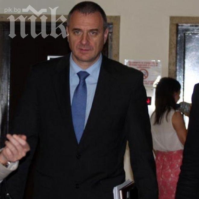 ГЕРБ и ДПС свалят правителството, гласят Цветлин Йовчев за премиер!