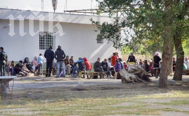 Иракчанка роди бебенце в бежанския лагер в Ковачевци