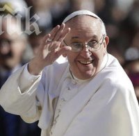 Путин на историческа среща с папа Франциск