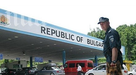 граничари хванаха алжирци влизащи нас сърбия