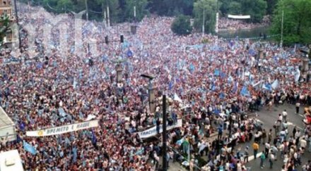 лъжата десети ноември