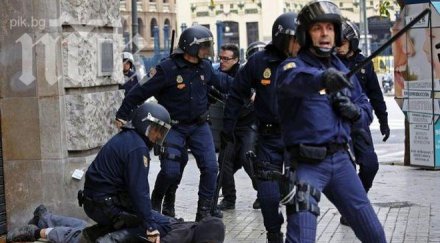 активисти грийнпийс протестираха испания