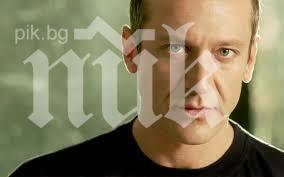 Деян Донков и Мая Новоселска подкрепиха студентите (видео)