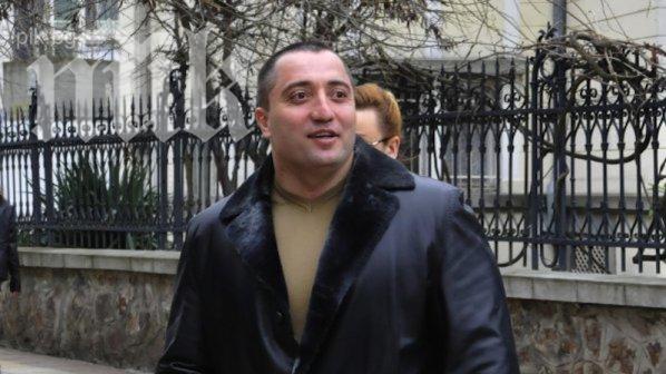 Митьо Очите развалил примирието с Кела