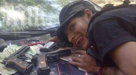 наркодилъри изплуваха скандални снимки уникални кадри