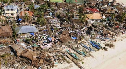 близо хиляди души жертвите тайфуна хаян