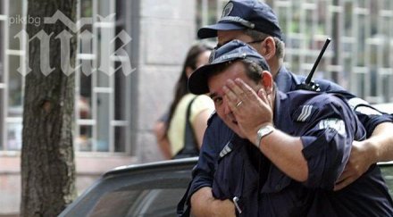 пик свирепо кърваво меле ихтиман разцепиха главата полицай желязна тръба