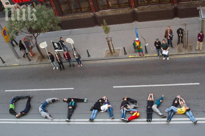 Ранобудните студенти“: Окупацията на парламента ще е символична