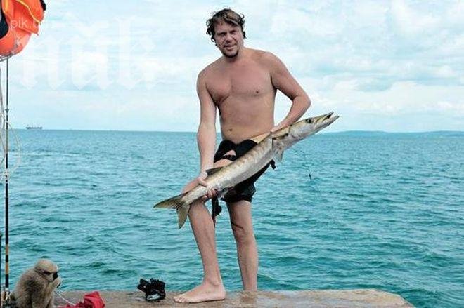 Заловиха руския Рамбо в джунглата