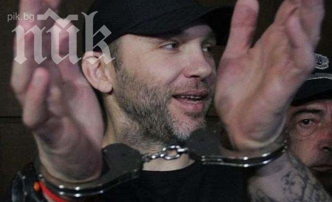 Жената на Баретата спасява бизнеса му