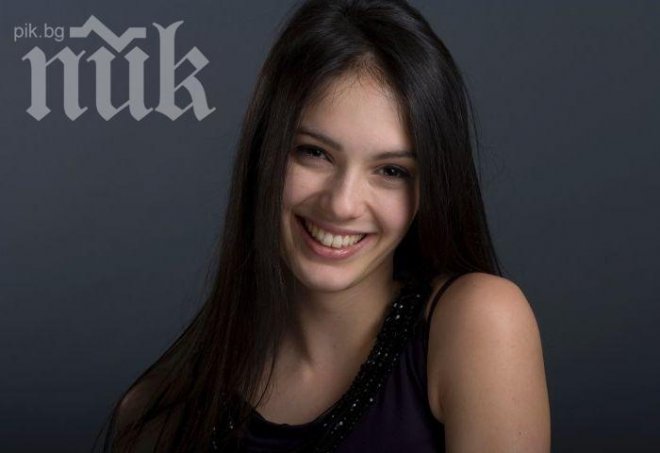 Хитруша! Луиза Григорова се залепи за 40-годишен богаташ