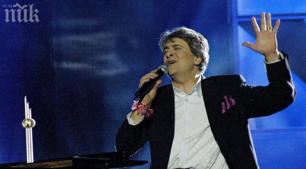 орлин горанов облизва гола медицинска сестра