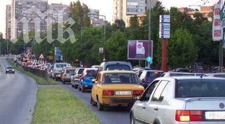 чудовищно задръстване бул българия