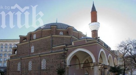 кметове вдигат бунт заради джамиите