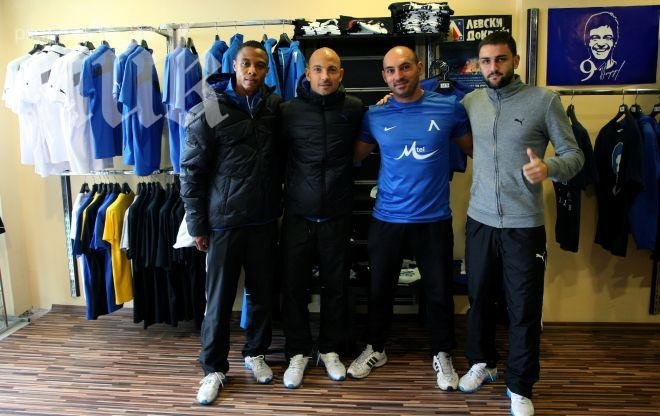 Играчите на Левски събраха пари за Дарин 