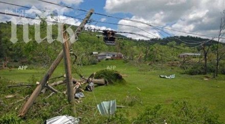 двама загинаха ранени мощни торнада