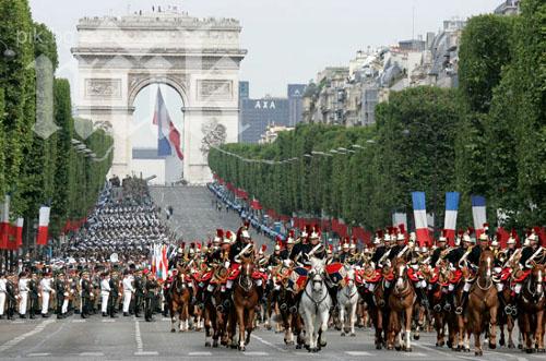 Парижкият похитител избягал
