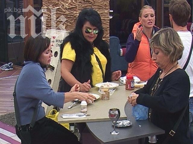 Свидетел: Платиха ми 100 лв., за да гласувам за Ваня и Станка Златева!