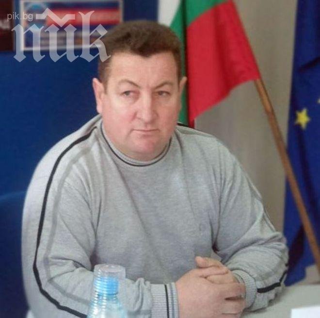 Потрошиха джипа на земеделски лидер в Хасково