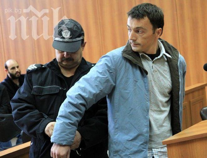 Оцелял по чудо младеж поиска 30 000 лв. от нападателя си