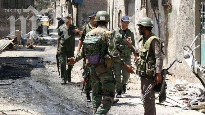 Най-малко 31 сирийски военни загинаха след бомбена атака