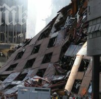 Мол се срути в Южна Африка! Поне 50 души са под отломките, има загинали