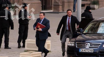сотир цацаров калесва висш прокурор стола бойко найденов