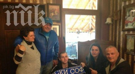 сините фенове занесоха 000 лева дарин пелето вдъхва кураж