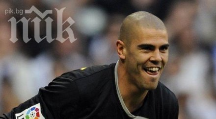 вратарят барселона играе повече година