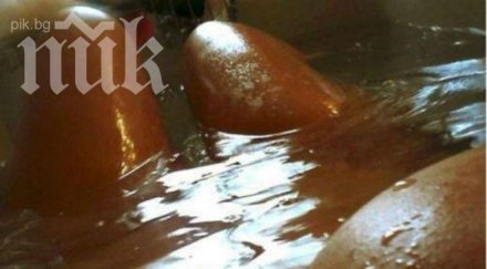 русата златка влуди мъжете къщата разхожда чисто гола