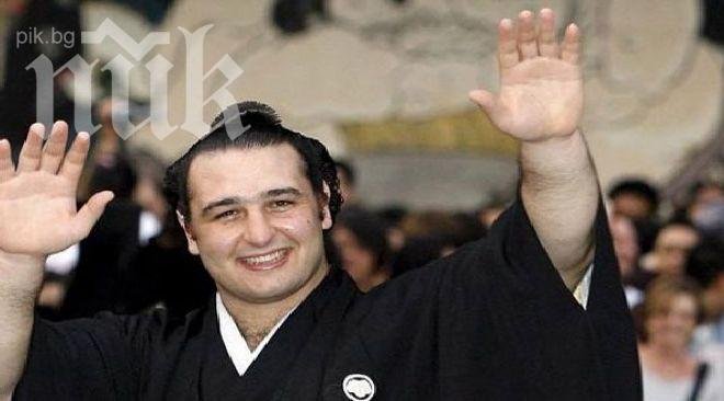 Котоошу се отказва от българско гражданство