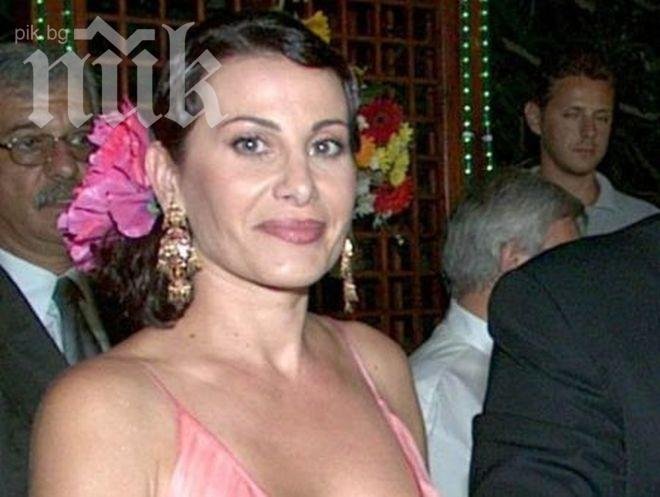 Сензация! Дарина Павлова става майка на 50 години!