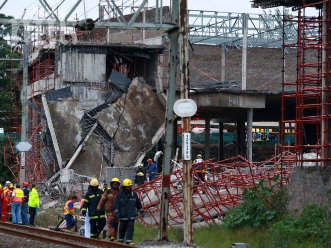Двама души са загинали в срутения южноафрикански мол (ВИДЕО)
