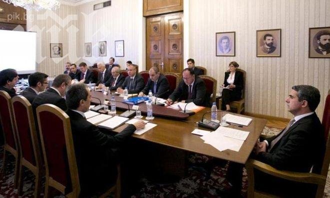 КСНС реши: Орешарски да иска от ЕС по-голяма прозрачност за парите на политиците