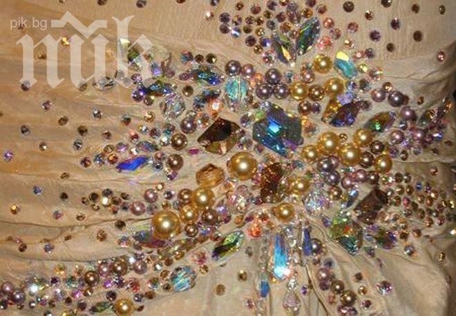 Бандити опитаха да изнесат 1500 бижута „Сваровски” в Македония