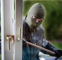 Нагли крадци задигнаха картини за 2 милиона долара