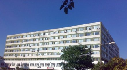 крадци оставиха болница без ток