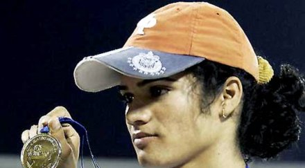 съдът индия призна пинки замъж снимка