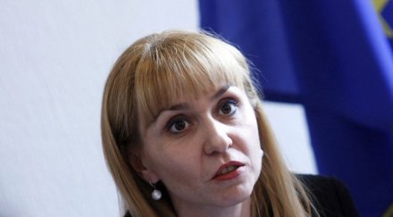 диана ковачева атакува марковска