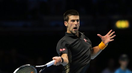 ноле постави федерер колене лондон