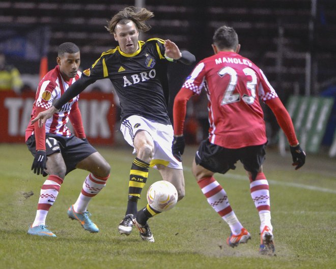 Манолев: Напускам ПСВ 