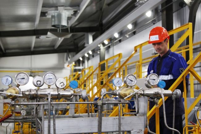 По-евтино парно и природен газ от Нова година