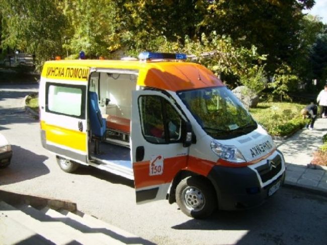 Мъж умря от сърце зад волана