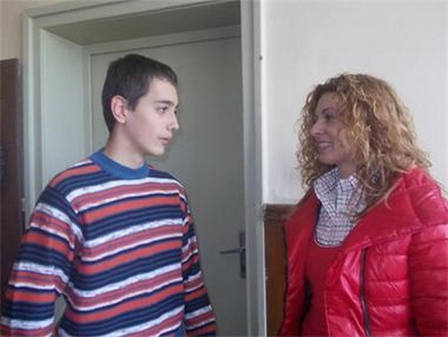 Семейството на ученика, разбил сайта на ГДБОП, кара със 145 лв. на месец