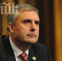  Калфин: Ще топим младежката безработица по модел от Германия